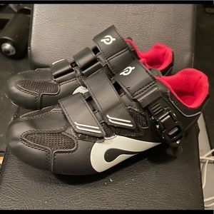 Peloton cycling shoes